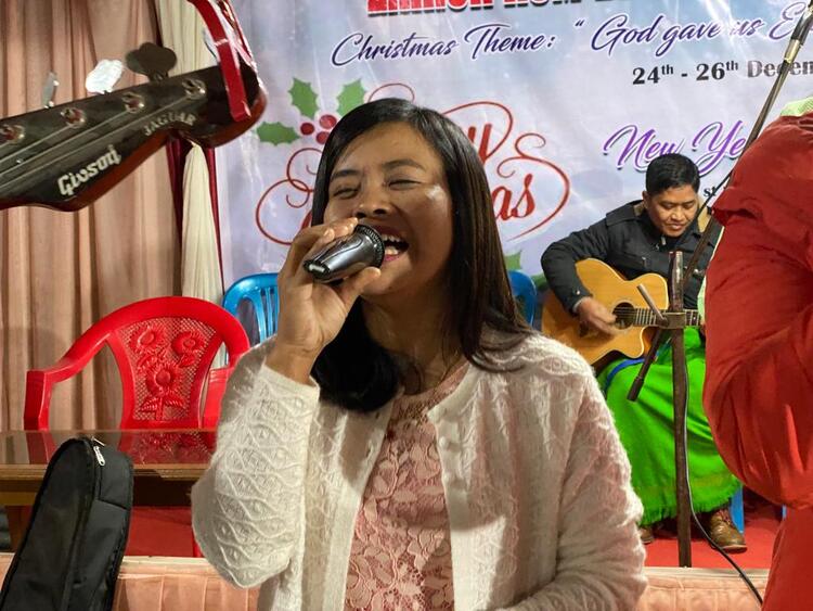 Worshiping God 